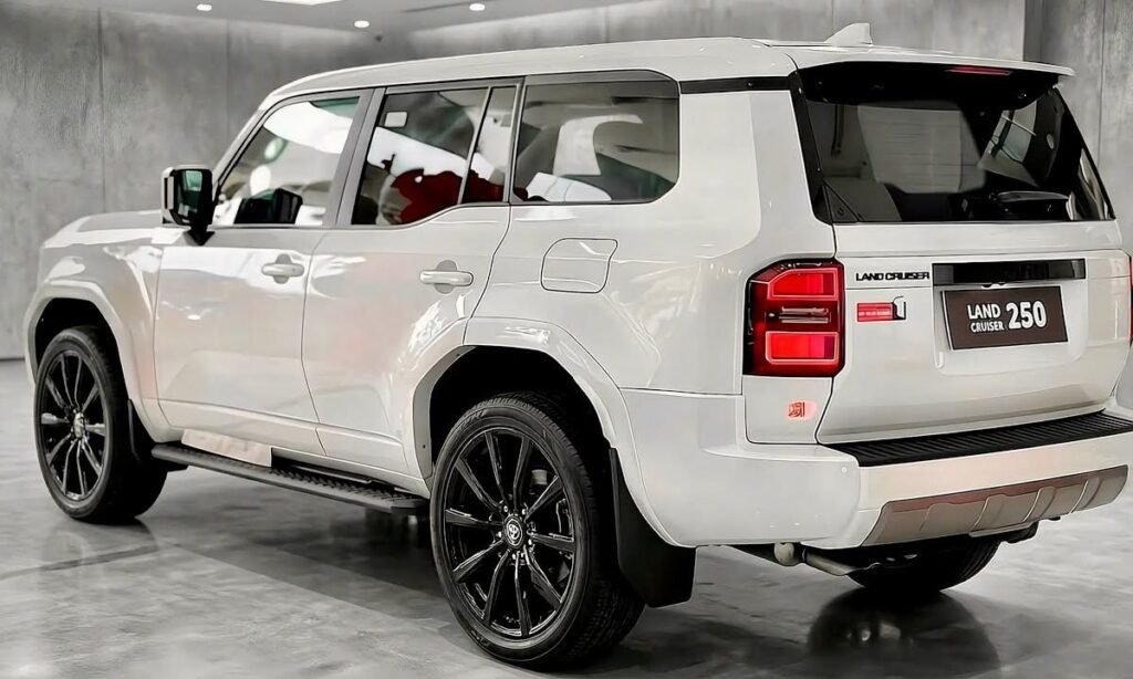 New 2026 Toyota Land Cruiser Prado LC250 - 7